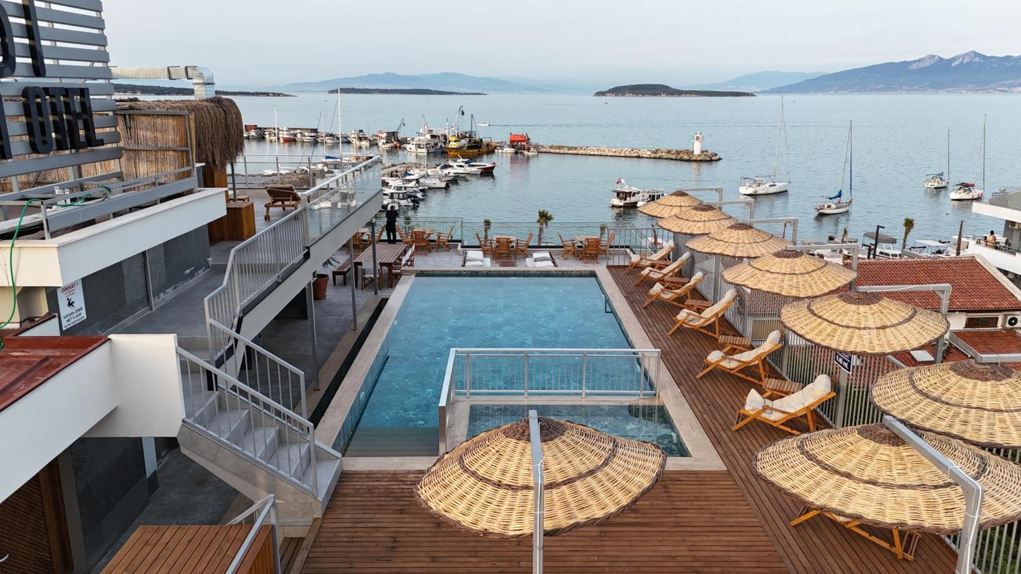 Ma-Si Urla Hotel Eksteriør bilde
